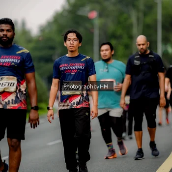 Runner Photo 3755176