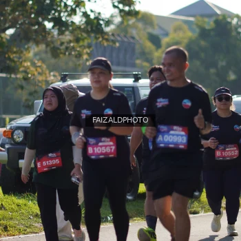 Runner Photo 3755181