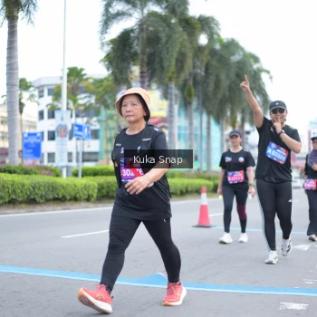 Runner Photo 3755193
