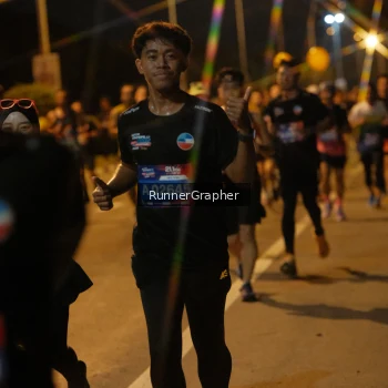 Runner Photo 3755248