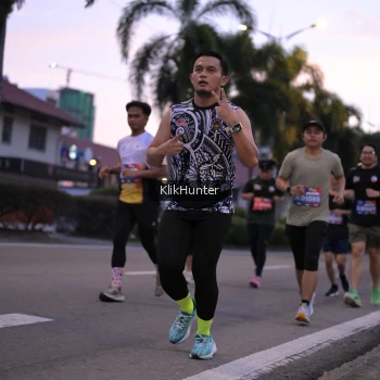 Runner Photo 3755333