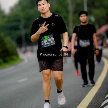 Runner Photo 3755365
