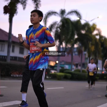 Runner Photo 3755369