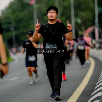 Runner Photo 3755377