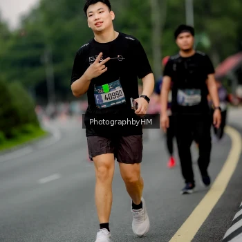 Runner Photo 3755381