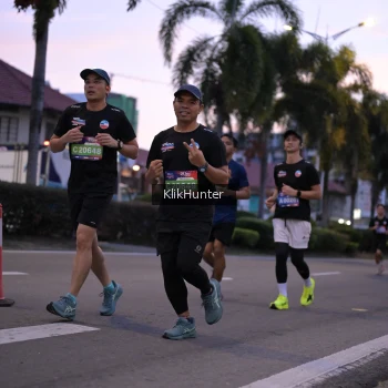 Runner Photo 3755406