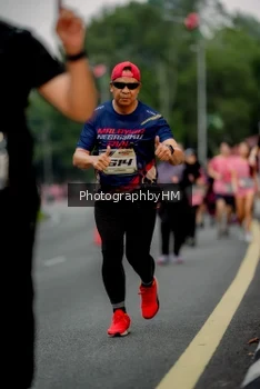 Runner Photo 3755438