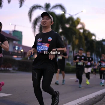 Runner Photo 3755491