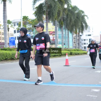 Runner Photo 3755503
