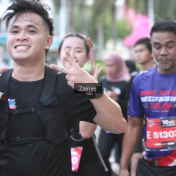 Runner Photo 3755525