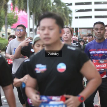 Runner Photo 3755527