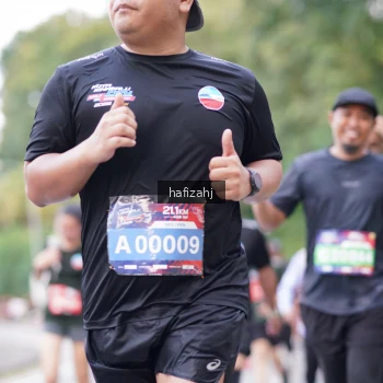 Runner Photo 3755535
