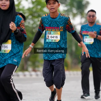 Runner Photo 3755542