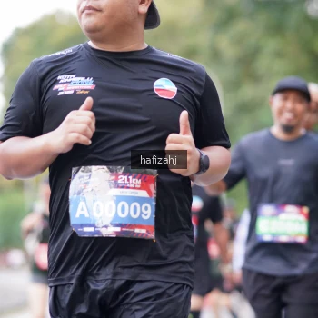 Runner Photo 3755544