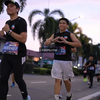 Runner Photo 3755559