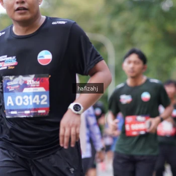 Runner Photo 3755588