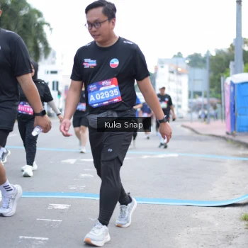 Runner Photo 3755595