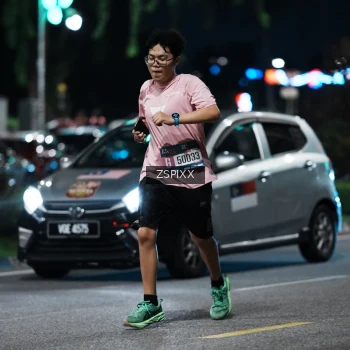 Runner Photo 3755597