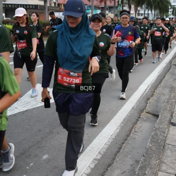 Runner Photo 3755604