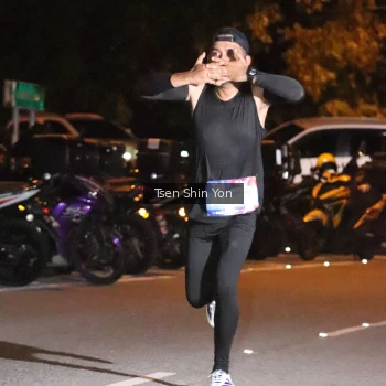 Runner Photo 3755613