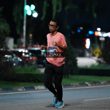 Runner Photo 3755642