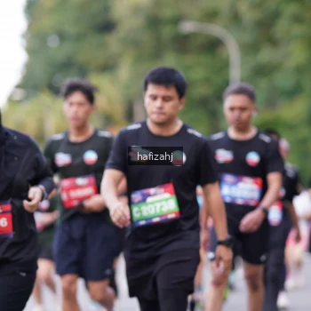 Runner Photo 3755653