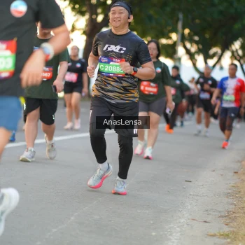 Runner Photo 3755677