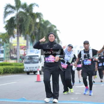Runner Photo 3755678