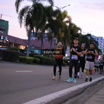 Runner Photo 3755695