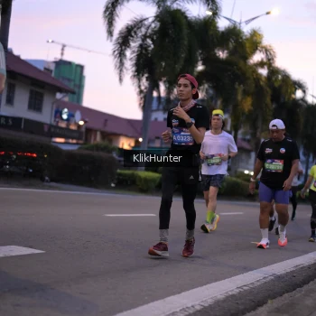 Runner Photo 3755699