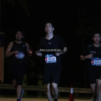 Runner Photo 3755710