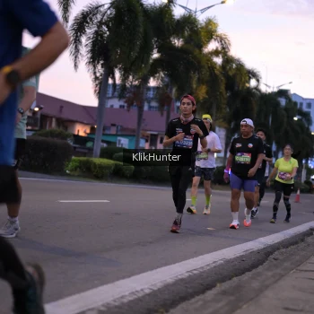 Runner Photo 3755725