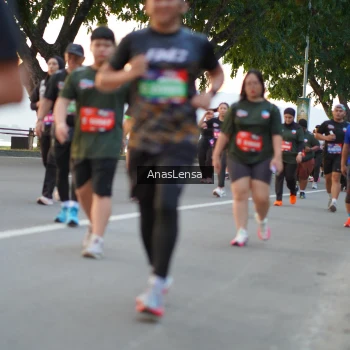 Runner Photo 3755741