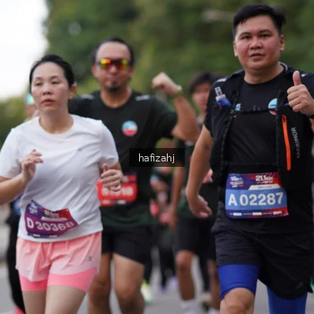 Runner Photo 3755746