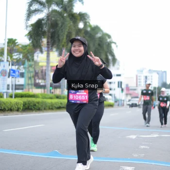 Runner Photo 3755774