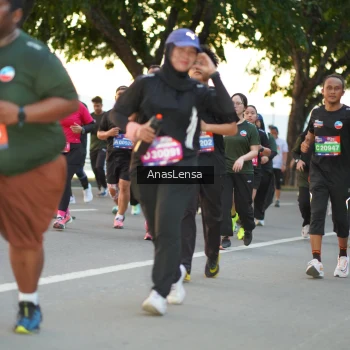 Runner Photo 3755797