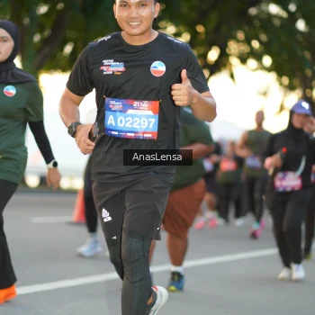 Runner Photo 3755833