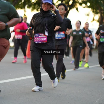 Runner Photo 3755855
