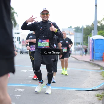 Runner Photo 3755888