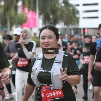 Runner Photo 3755897