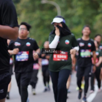 Runner Photo 3755900