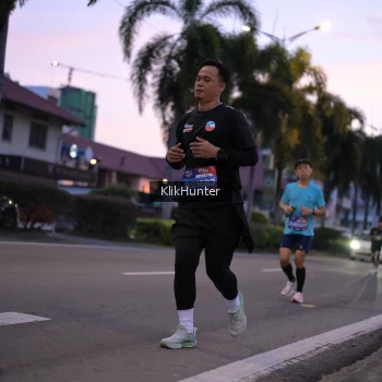 Runner Photo 3755925