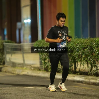 Runner Photo 3755949