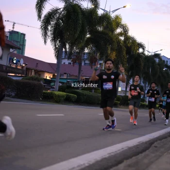 Runner Photo 3755962