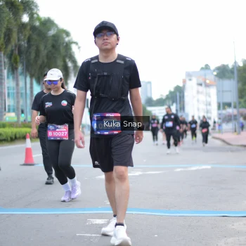 Runner Photo 3755993