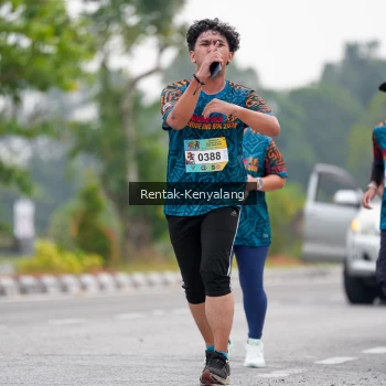 Runner Photo 3756001