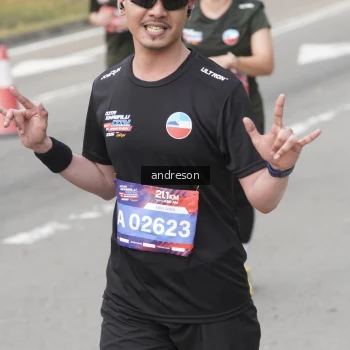 Runner Photo 3756010