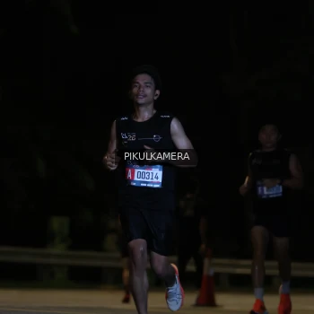 Runner Photo 3756015