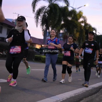 Runner Photo 3756021