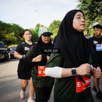 Runner Photo 3756023